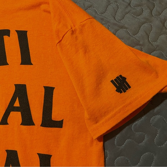 Undefeated x Anti Social Club- paranoid- t-shirt sz M - Picture 4 of 4
